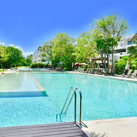 Family Getaway At Nick Price Residences